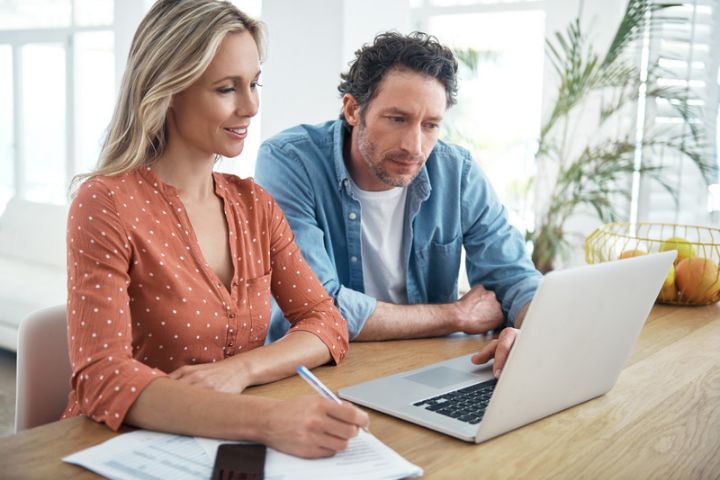 Blog Reduce Expenses (1)